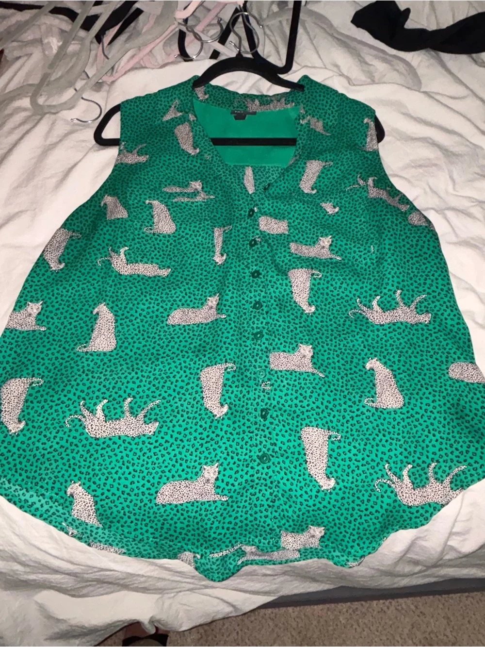 torrid Green Sleeveless Button-Front Top with Cat Silhouette Print